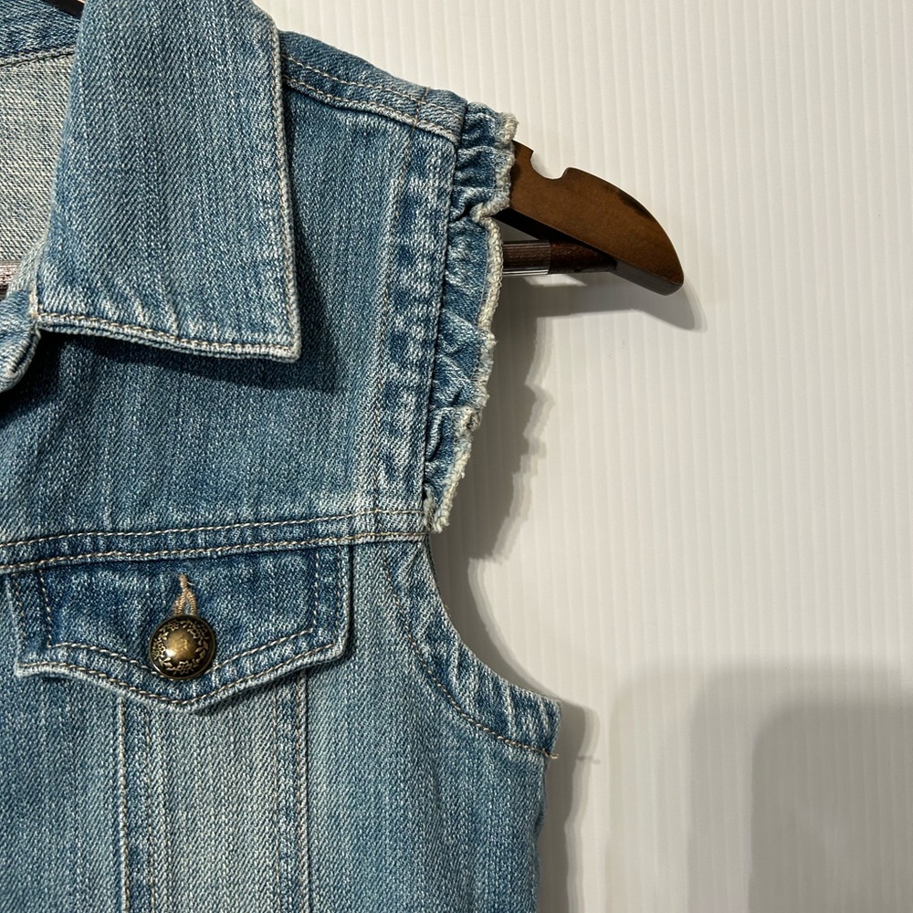 GAP Kids Denim Vest Size XL (12) - Picture 4 of 11